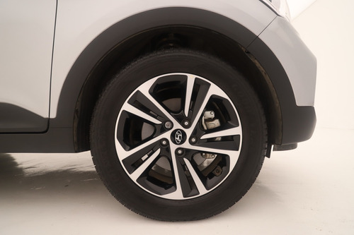 Imagen 13 de 15 de Hyundai Creta 1.6 Safety 2021