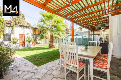 Casa En Venta En Ñuñoa