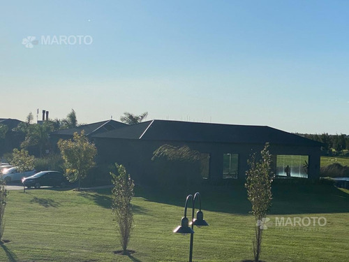 Imagen 9 de 15 de Casa En Venta En Barrio El Naudir