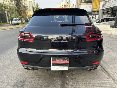 Porsche Macan Turbo