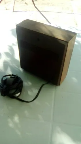 Antigua Radio Lyon 220v De Colección Funciona Ok (Usado)