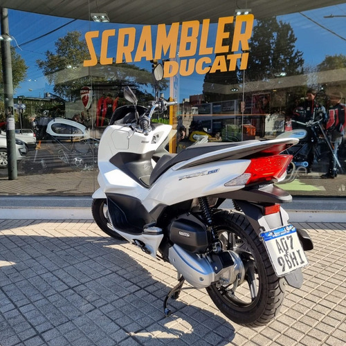 Imagen 13 de 16 de Honda Pcx 150 2017 Ducati Rosario