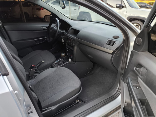 Chevrolet Vectra 2.0 Expression Flex Power 4p