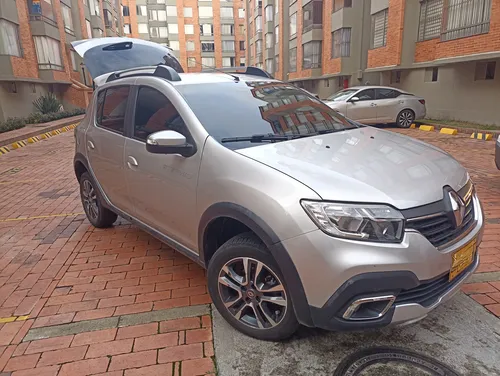 Renault Stepway 1.6 Dynamique / Intens Automática