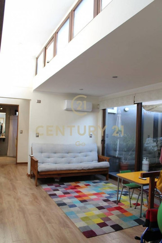 Imagen 16 de 20 de Excelente Casa A La Venta Cercana A Metro Los Dominicos. ...