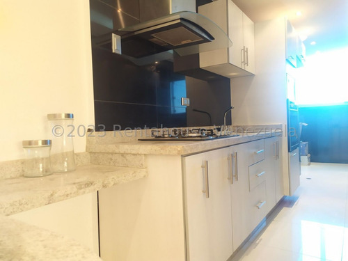 Sp Apartamento En Alquiler Las Trinitarias Barquisimeto Lara, Venezuela. 80 M²