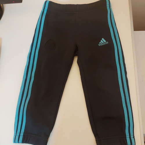 Pantalon Adidas 18/24 Meses (Usado)