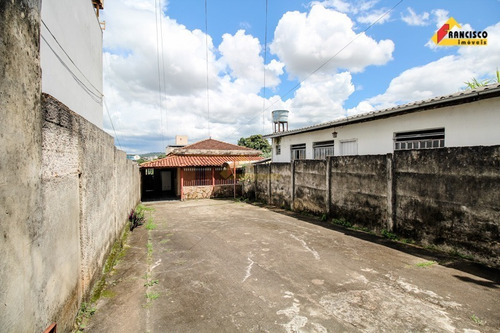 Imagem 10 de 27 de Casa À Venda, 3 Quartos, 4 Vagas, Bom Pastor - Divinópolis/mg - 46149