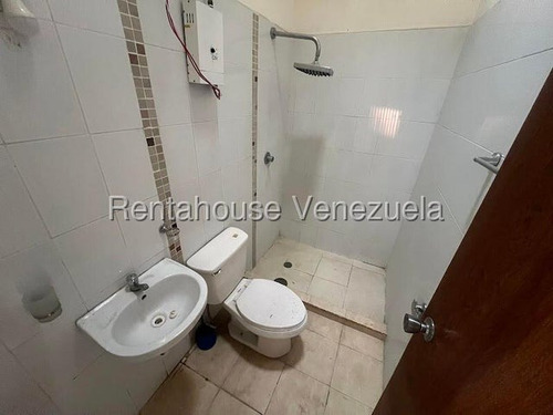 Se Vende Casa Urb Cerrado Resid Palo Negro 25-14974 Hc