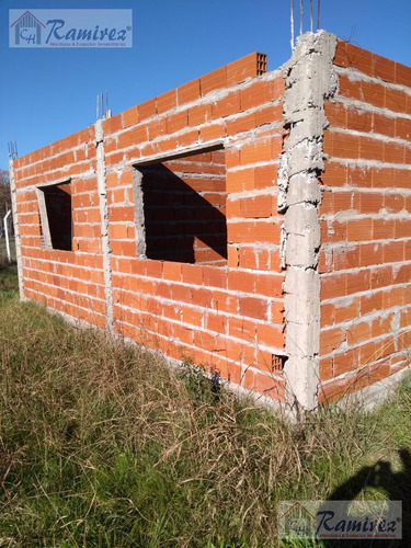Lote De 547 M2 Con Mejoras- Francisco Alvarez - (ref.2301)