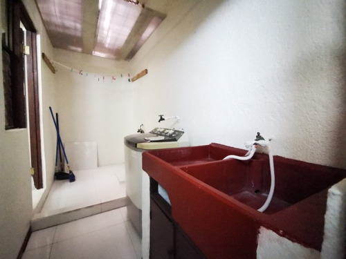 Imagen 5 de 9 de Alquiler De Apartamento En Rohrmoser