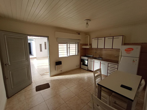 Casa Sobre Blvar Montana