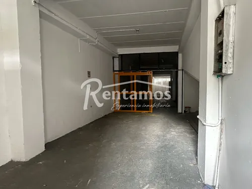 Bodega En Arriendo En Mayoritaria. Cod A775887