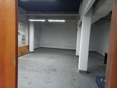 Local En Venta - 1 Depósito 3 Oficinas 2 Baños - 196mts2 - San Telmo