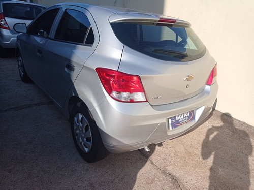 Imagem 8 de 8 de Chevrolet Onix 1.0 Mpfi Joy 8v Flex 4p Manual