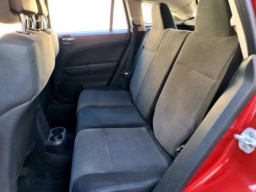 Imagen 13 de 15 de Dodge Caliber 2012 2.0 Sxt Premium Cvt