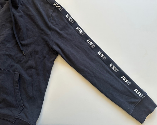 Buzo Hombre Con Capucha Talle M Aeropostale Negro. Impeccabl (Usado)