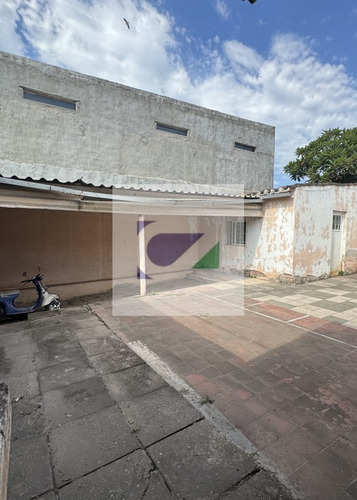 Casa En Venta Barrio Los Tarcos Ii - San Jose