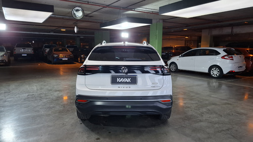 Volkswagen Nivus 1.0 200 TSI COMFORTLINE AUTO