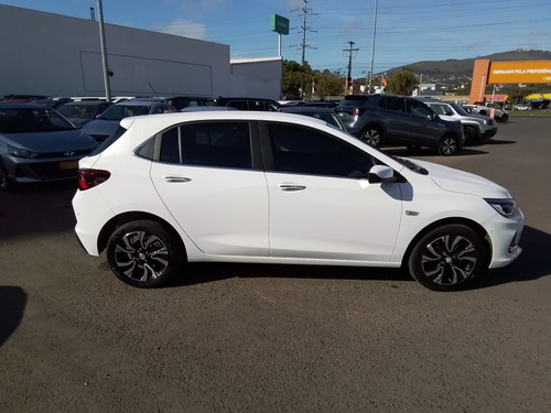 Chevrolet Onix 1.0 TURBO FLEX PREMIER AUTOMÁTICO