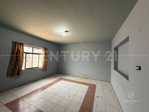 Casa En Venta En Col. Revolución Chihuahua, Chih.