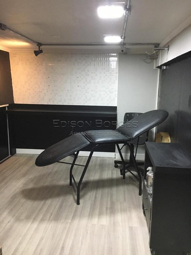 Imagem 2 de 9 de Sala Comercial À Venda Com 25m² Por R$ 100.000,00 No Bairro Centro - Curitiba / Pr - Eb+7995