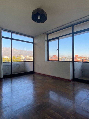 Oportuno Fco Bilbao, Lyon, Plaza La Alcaldesa