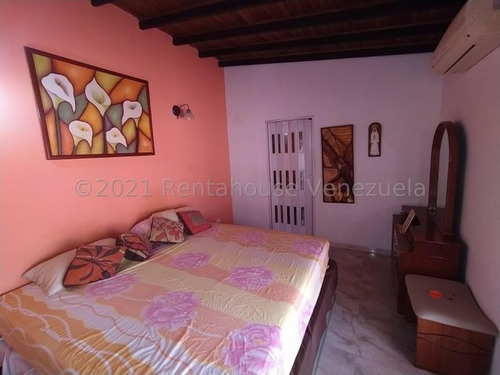 Imagen 14 de 25 de 22-6319 Mv. Apartamento En Venta Pent-house Urb. Campo Alegre, Turmero.