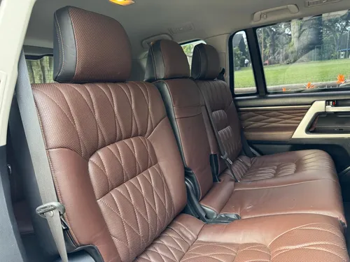 Toyota Land Cruiser Sahara Blindaje 2