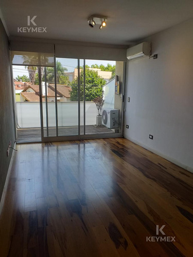 Venta Departamento 3 Ambientes. Pilar. Con Pileta Y Estacionamiento