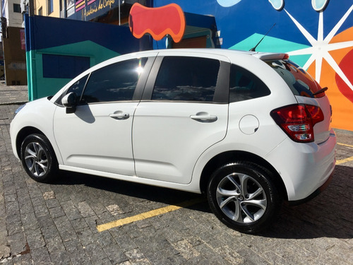 Imagem 2 de 14 de Citroën C3 2017 1.6 Vti 16v Tendance Flex Aut. 5p