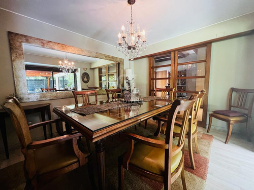 Estupenda Y Acogedora Casa, Excelente Ubicación En La Dehesa