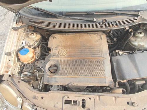 Imagem 2 de 3 de Vw Polo 1.6 2003 ( Sucata Somente Peças)