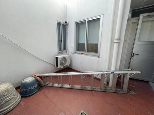 Venta De Casa Con 3 Dormitorios En Pocitos