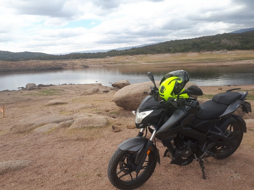 Imagen 8 de 15 de Bajaj Ns 200