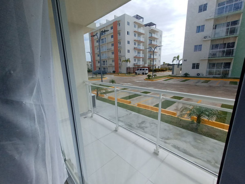 Alquiler En Veron - Punta Cana, Apartamento 2 Hab. + 2 Baños