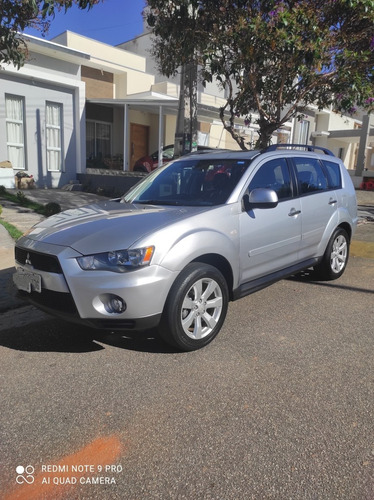 Imagem 1 de 8 de Mitsubishi Outlander 2012 2.0 5p