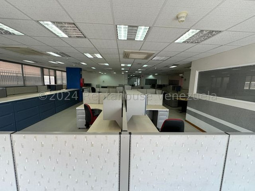 Edificio Moderno Con Terraza En Venta Los Dos Caminos Caracas Oportunidad De Inversion