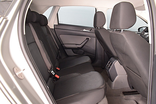 Volkswagen Polo 1.0 200 Tsi Highline Automático 2018