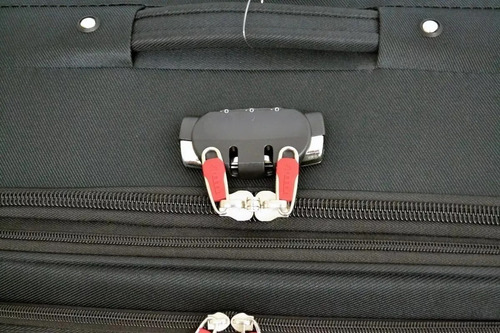 Valija Semirigida Chica 20 4 Ruedas 360 Candado Carry On! Reforzada Liviana Candado Manija Telescopica Envios Local Tsr