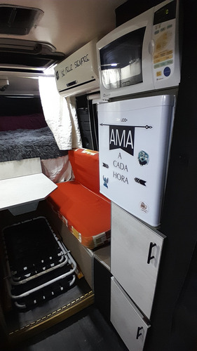 Camper