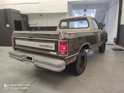 Dodge Ram Royal Se