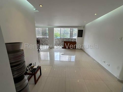 Hermoso Y Amplio Apartamento En Alquiler En Cafetal