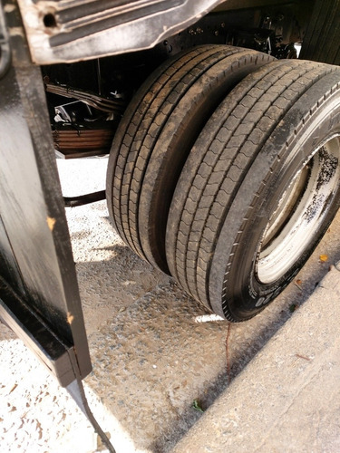 Ford Cargo 815 E