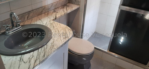 Venta De Bello Apartamento, En San Bernardino. Mls 24-18189. Mjs.