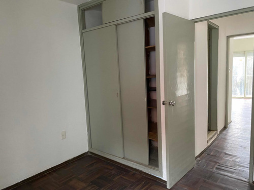 Imagen 8 de 14 de Apartamento Tipo Casa La Comercial 2 Dormitorios Azotea