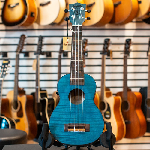 Ukulele Akahai Soprano Eletrico Azul Blue Kfb21 E + Oferta