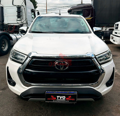 Toyota Hilux 2.8 Tdi Cab. Simples Chasis 4X4 2P