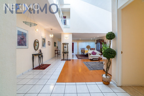 Imagen 1 de 30 de Casa En Venta En Querétaro En Mansiones Del Valle