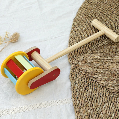 Imagen 4 de 9 de Rodari De Arrastre Con Manija Cascabel Didactico Montessori
